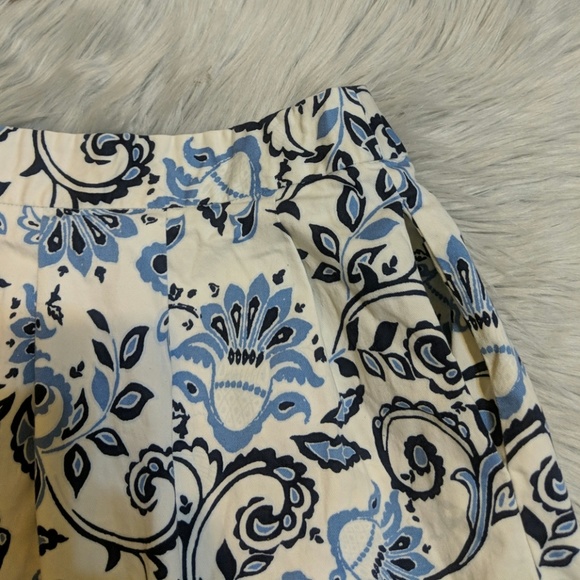 LOFT Floral skirt - Picture 2 of 3